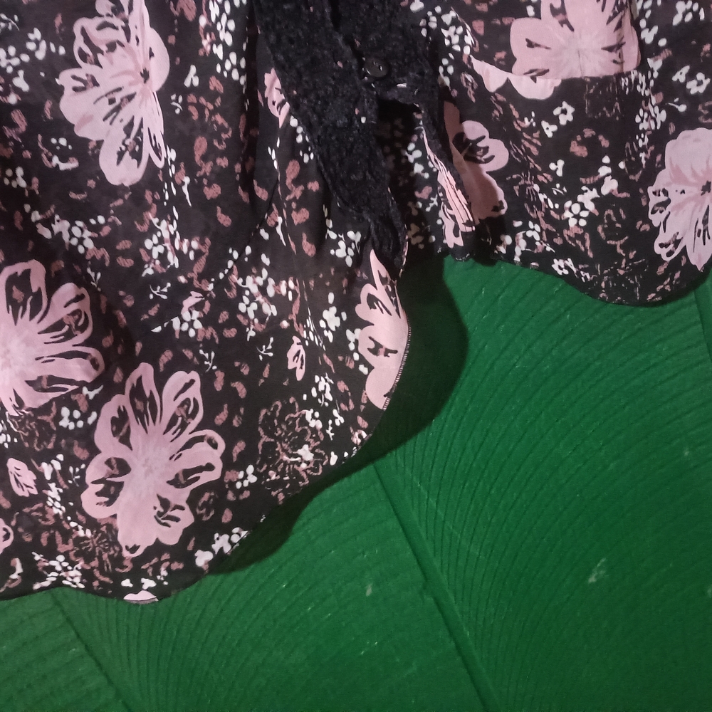 Women's Floral Black and Pink Ruffle Bell Sleeve Top - Picture 4 of 7